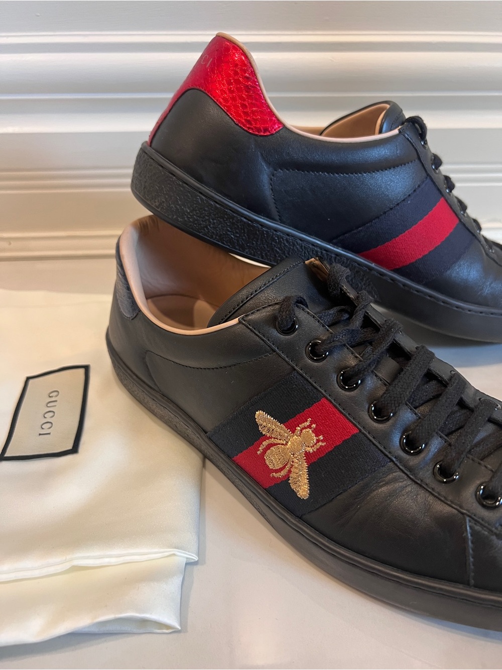 Gucci Ace embroidered Bee Black 8US